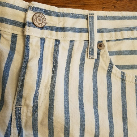 Levis shorts striped size 5 - Picture 4 of 7